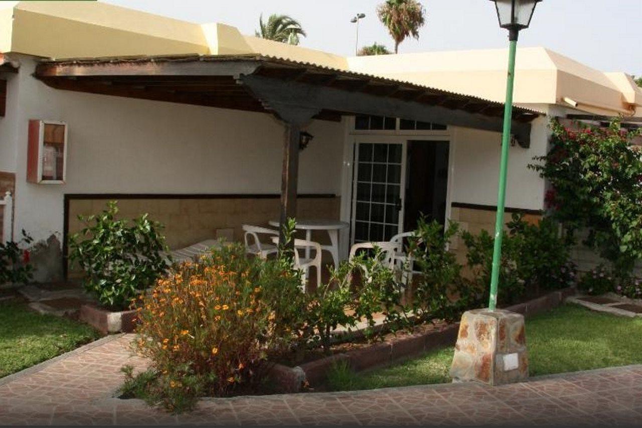 بلايا ديل إنغلز Bungalows Atindana المظهر الخارجي الصورة